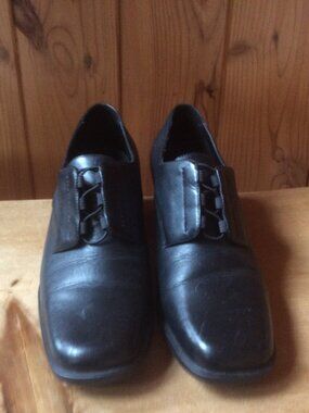 Aerosoles Black Leather Under Cover Block Heel Retro Academia Oxfords Size 7M